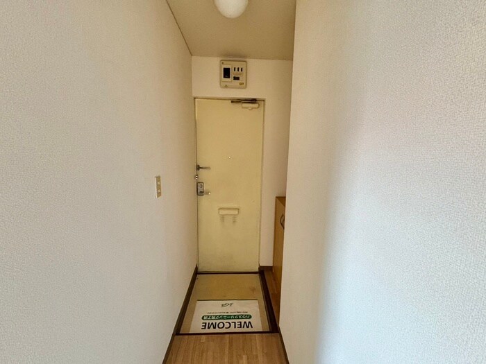 物件内観写真20　(玄関)