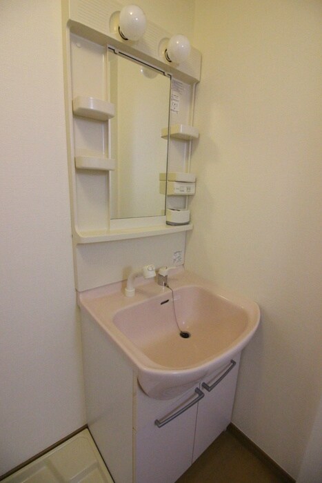 物件内観写真13　(洗面)