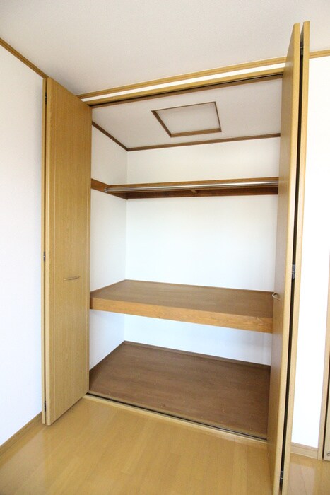 物件内観写真17　(収納)