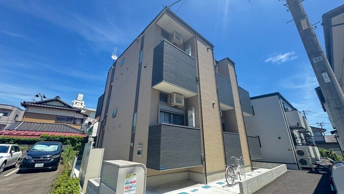 物件外観写真2　(外観写真)