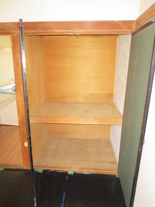 物件内観写真12　(収納)