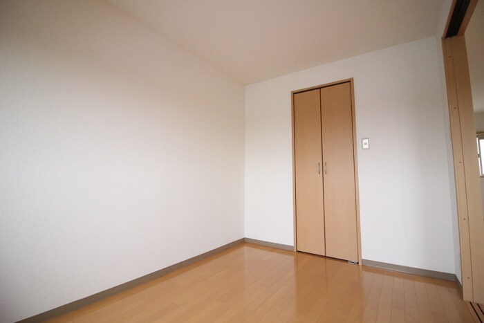 物件内観写真15　(居室)
