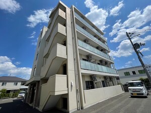 アルバ北仙台外観写真