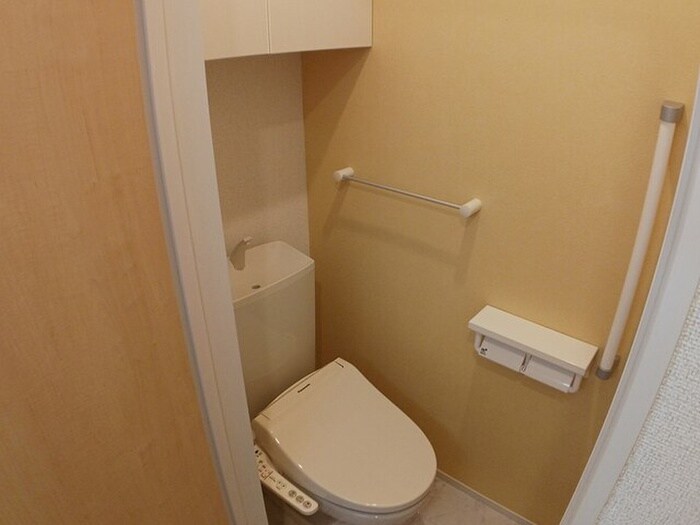 物件内観写真13　(トイレ)