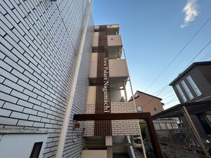ﾋﾞｭｰﾊﾟﾚｽ長町外観写真