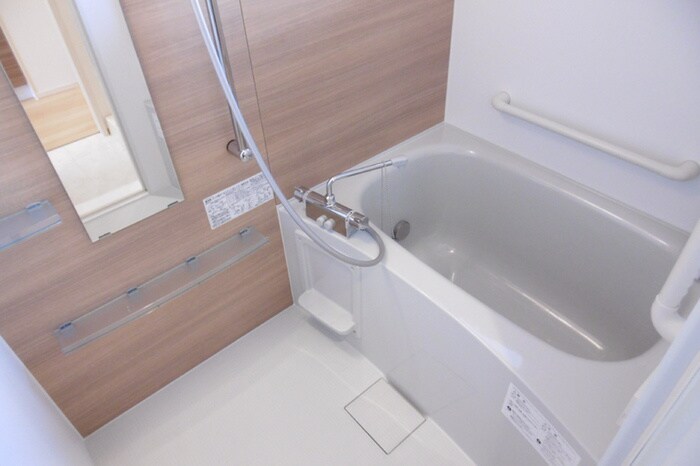 物件内観写真8　(バス／シャワールーム等)