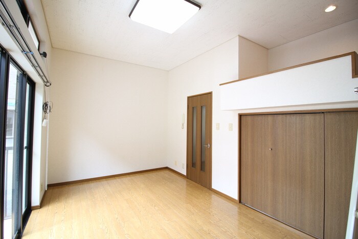 物件内観写真15　(居室)