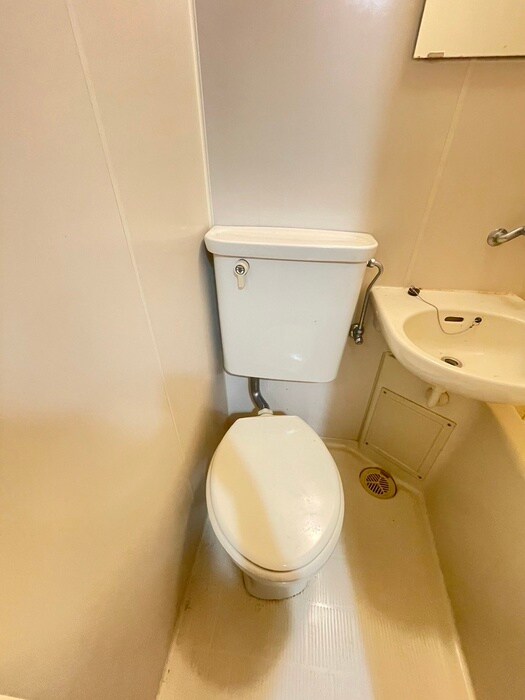 物件内観写真11　(トイレ)