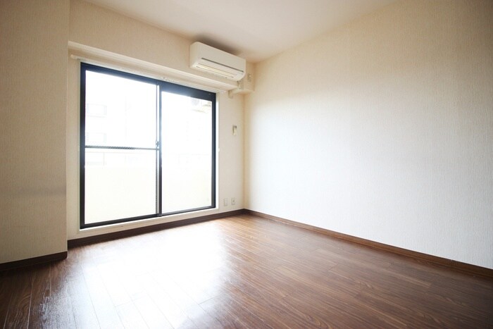 物件内観写真19　(居室)