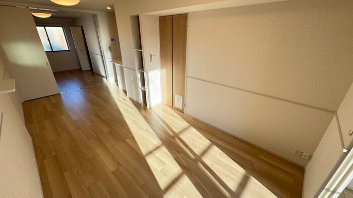 物件内観写真8　(居室)