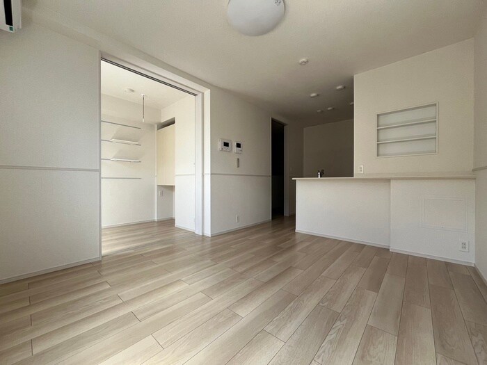 物件内観写真7　(居室)