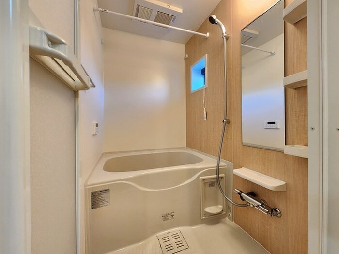 物件内観写真8　(バス／シャワールーム等)