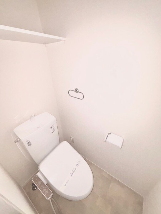 物件内観写真11　(トイレ)