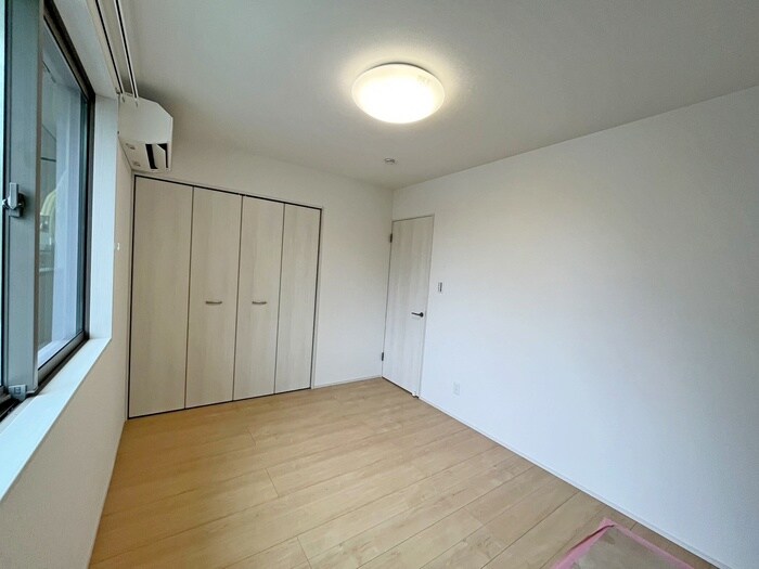 物件内観写真16　(居室)