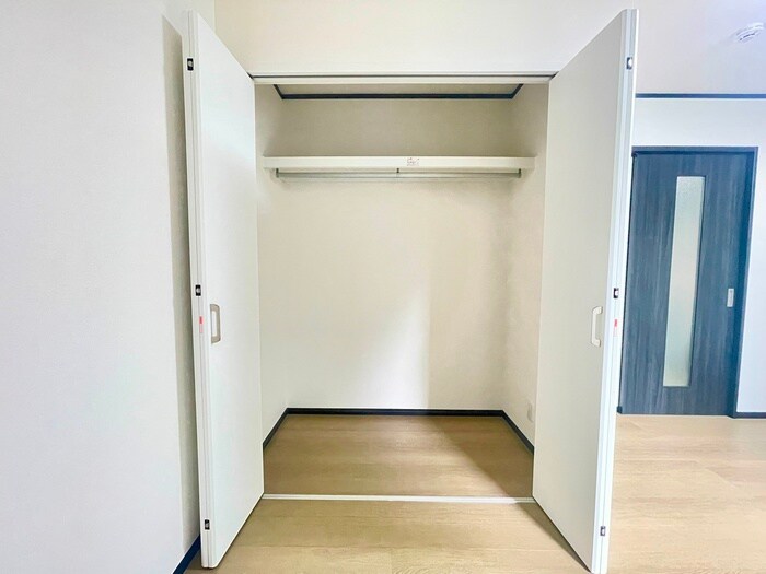 物件内観写真10　(収納)