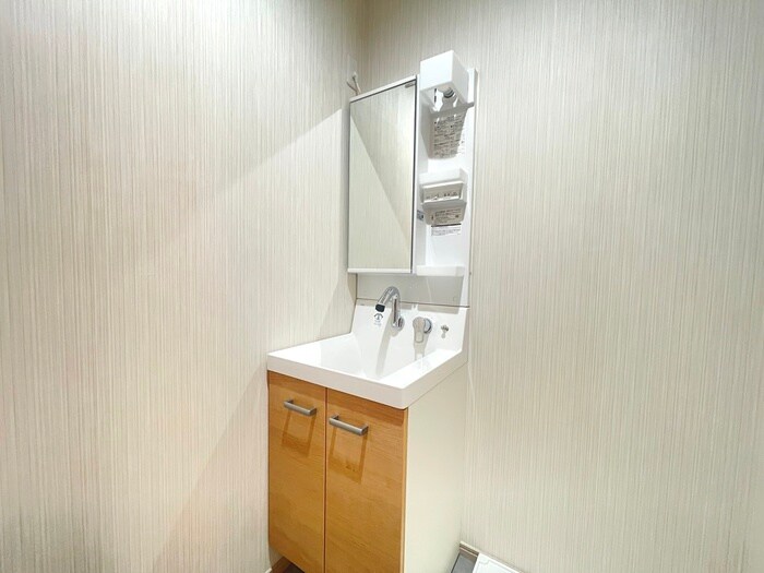 物件内観写真13　(洗面)