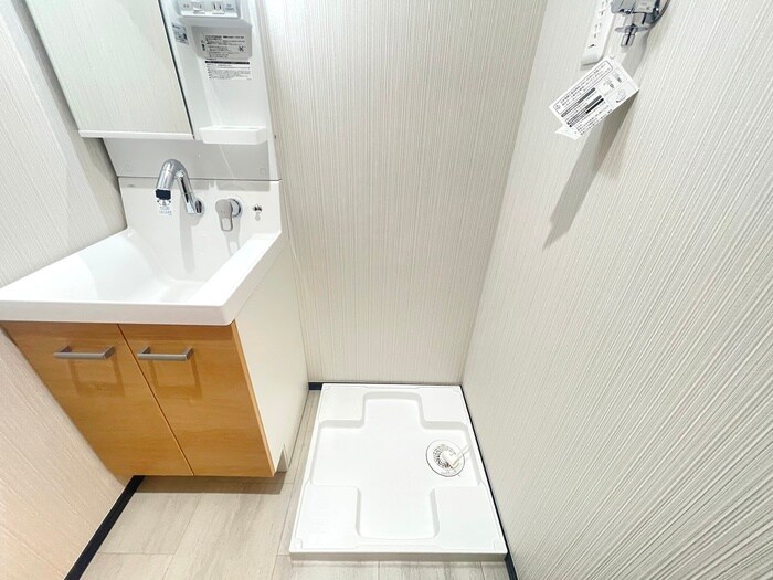 物件内観写真14　(洗濯機置場)