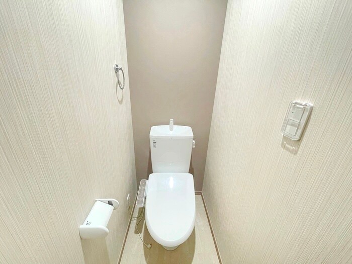 物件内観写真15　(トイレ)