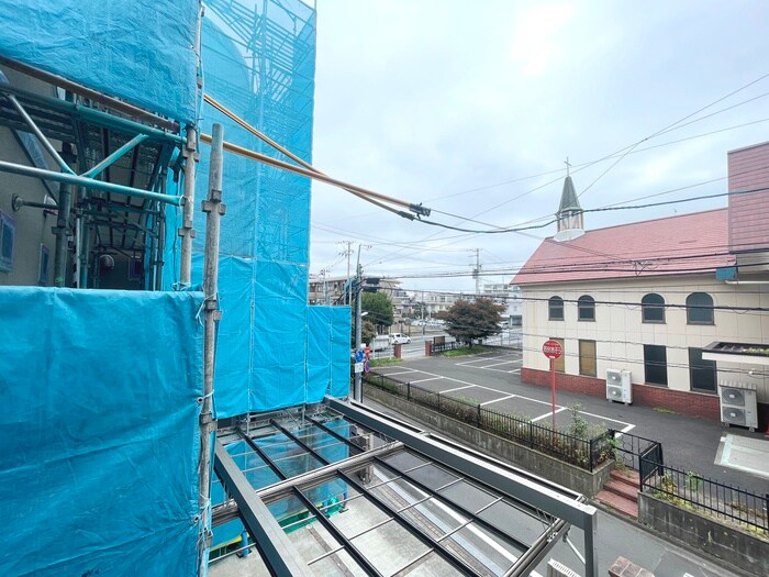 物件内観写真22　(室内からの展望)