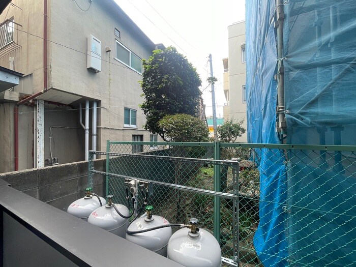 物件内観写真22　(室内からの展望)