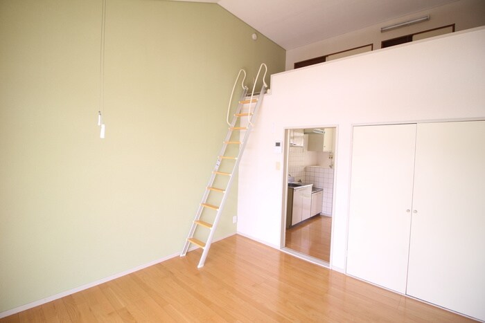 物件内観写真8　(居室)