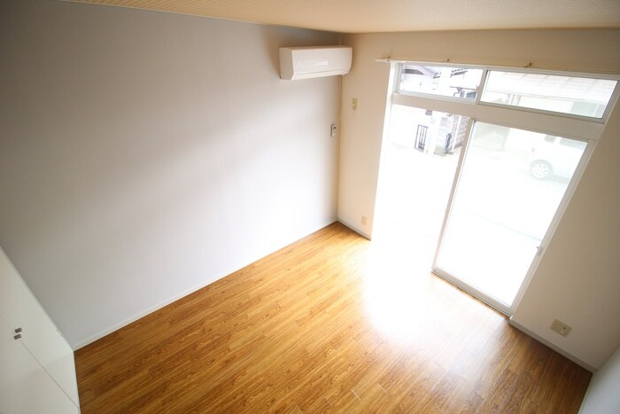 物件内観写真21　(居室)