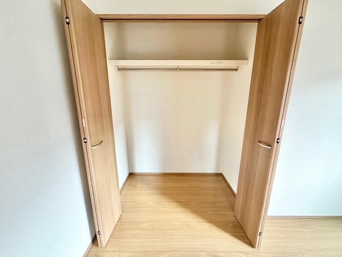 物件内観写真10　(収納)