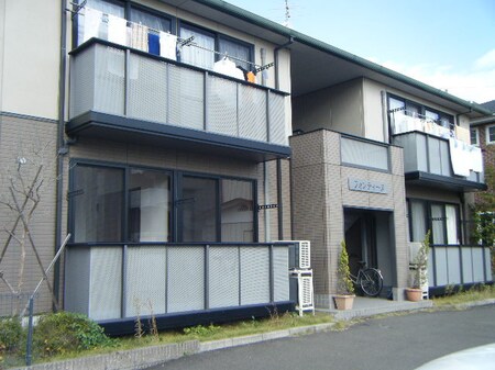 フォンティ－ヌ外観写真