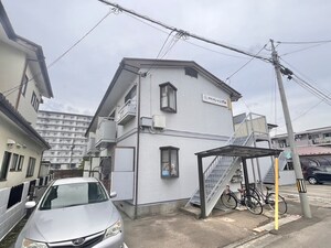 グランデュールいずみ外観写真