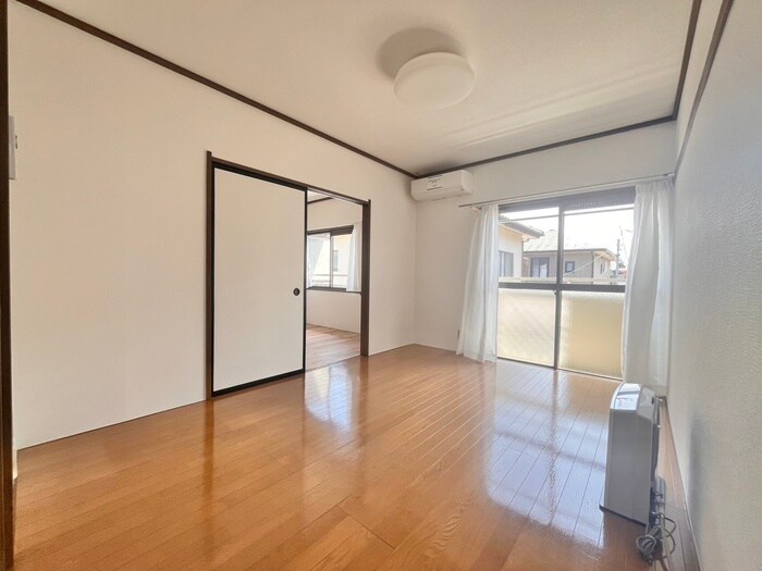 物件内観写真9　(居室)