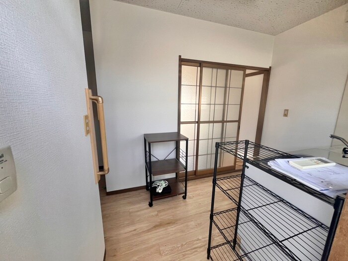 物件内観写真18　(廊下)