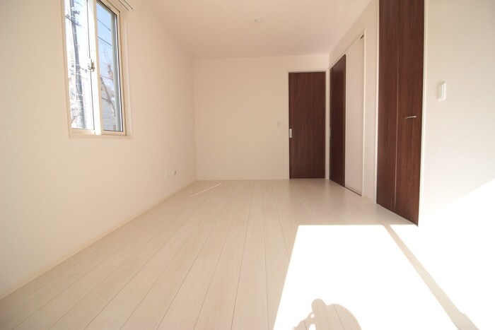 物件内観写真16　(居室)