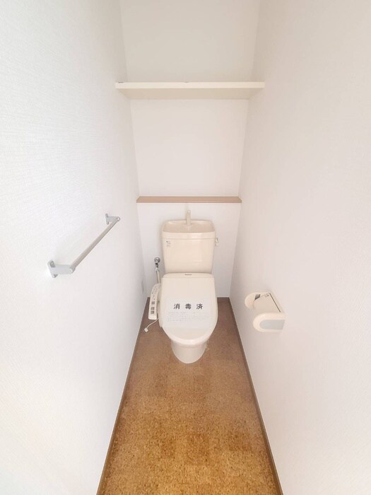 物件内観写真13　(トイレ)