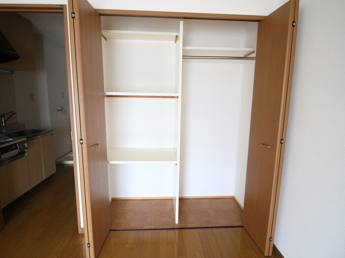 物件内観写真19　(収納)