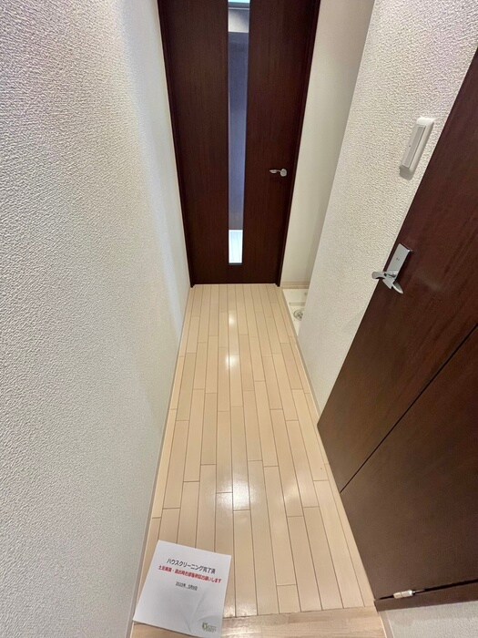 物件内観写真19　(廊下)