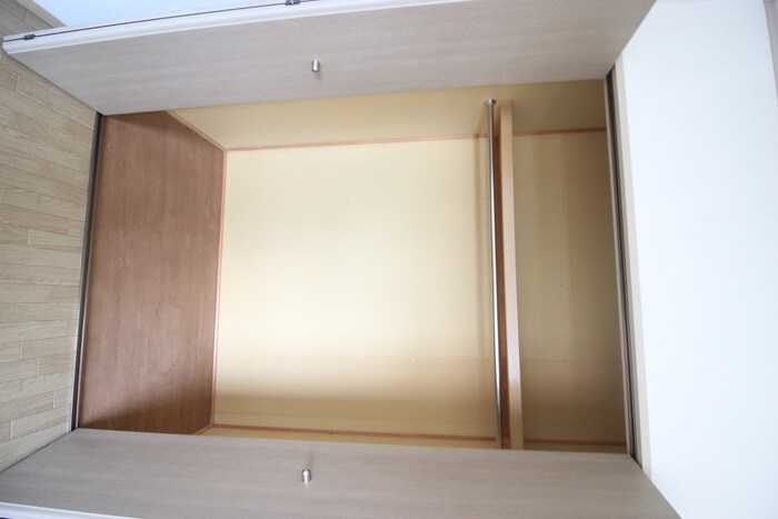 物件内観写真16　(収納)