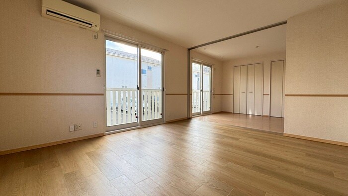 物件内観写真7　(居室)