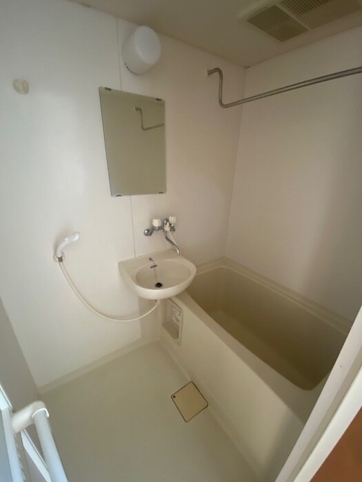 物件内観写真7　(バス／シャワールーム等)
