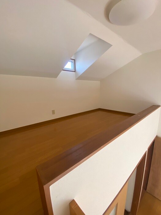 物件内観写真11　(ロフト)