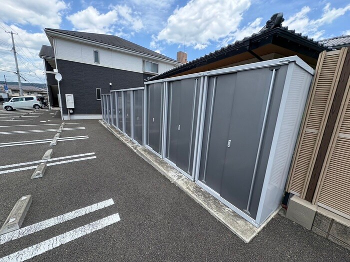 物件外観写真6　(建物設備)