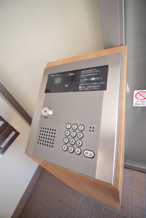 物件外観写真6　(建物設備)