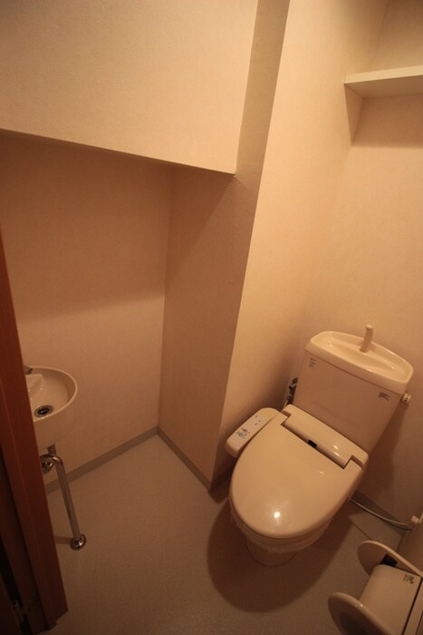 物件内観写真12　(トイレ)