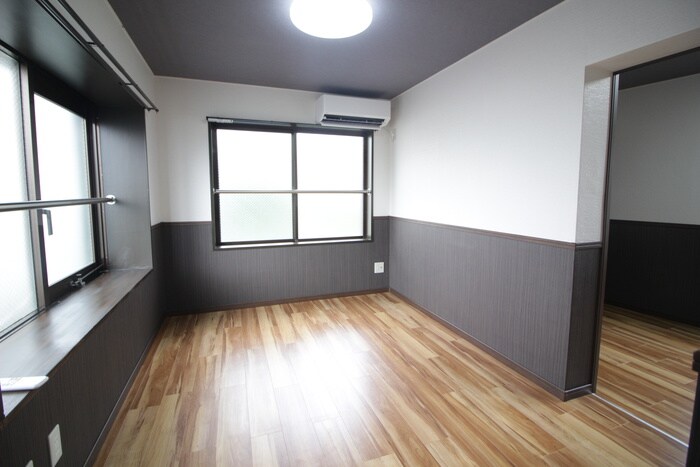 物件内観写真7　(居室)