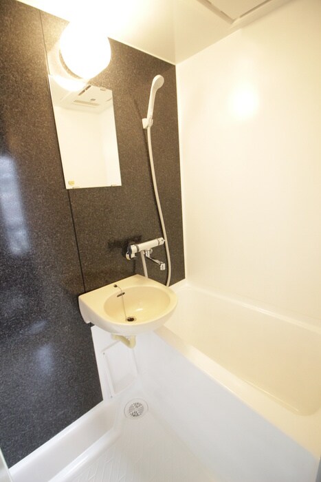 物件内観写真14　(バス／シャワールーム等)