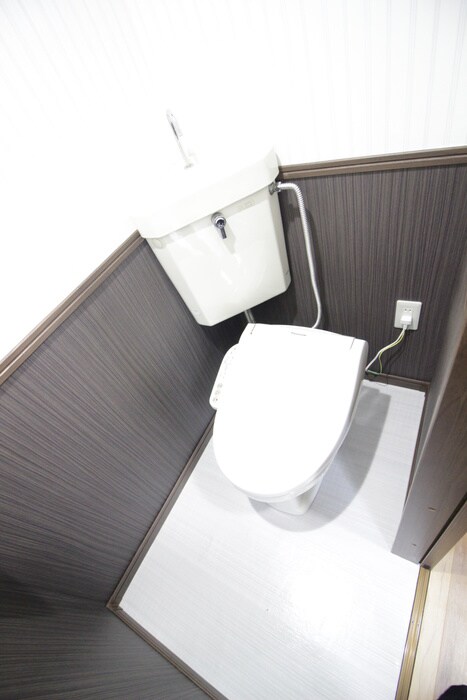 物件内観写真15　(トイレ)