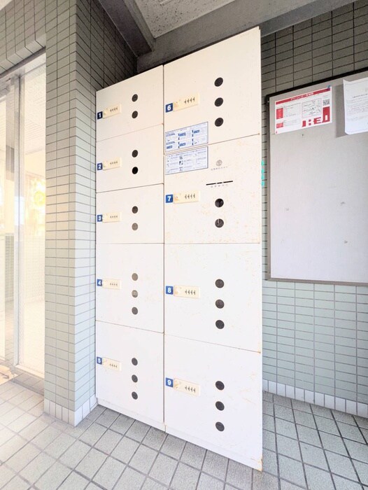 物件外観写真6　(建物設備)