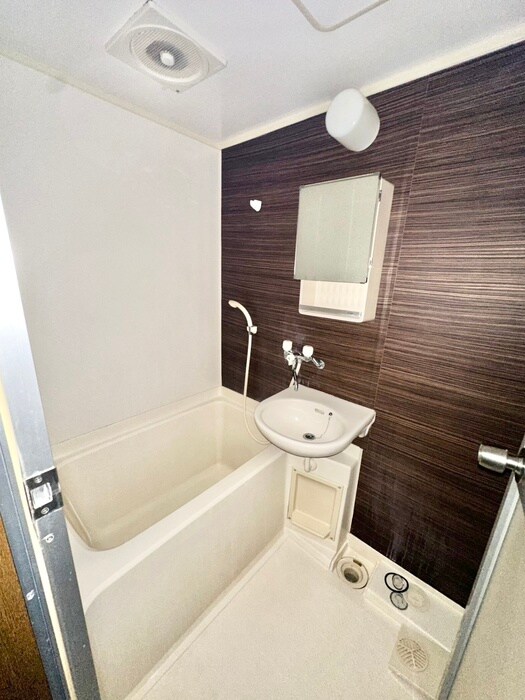 物件内観写真11　(バス／シャワールーム等)