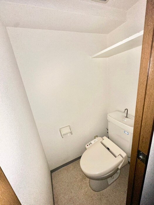 物件内観写真12　(トイレ)