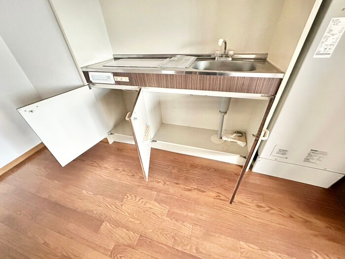 物件内観写真21　(収納)