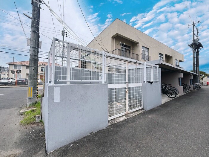 物件外観写真5　(建物設備)